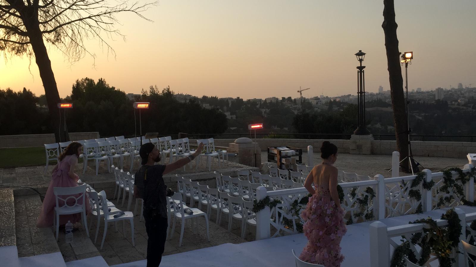 картинка Heliosa Hi Design 44 Белый 2000 Вт с вилкой официального представителя в России